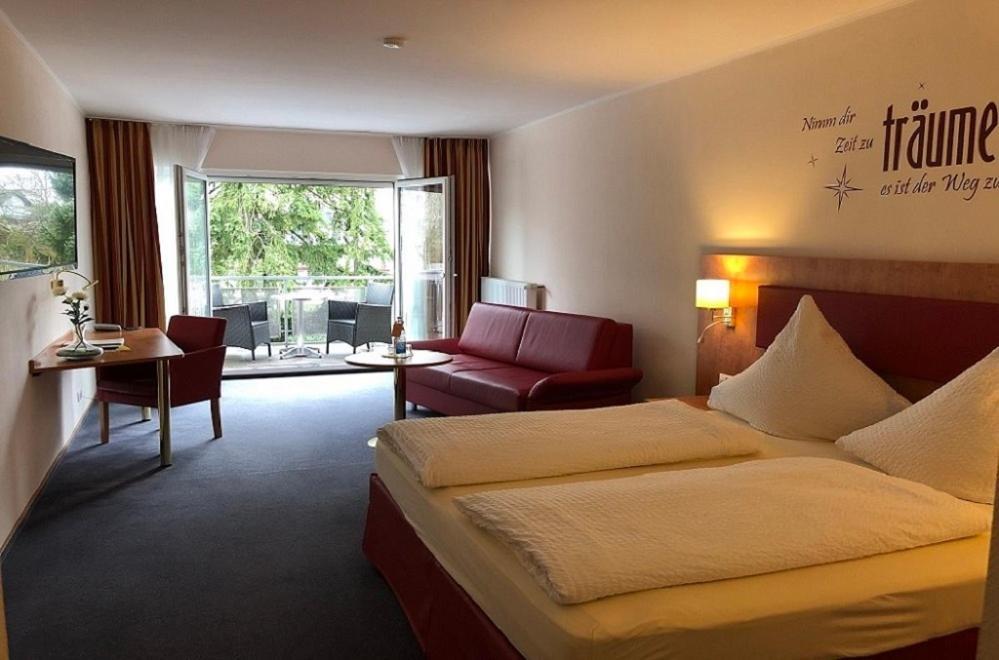Hotel Haefner Bad Schonborn Exterior foto