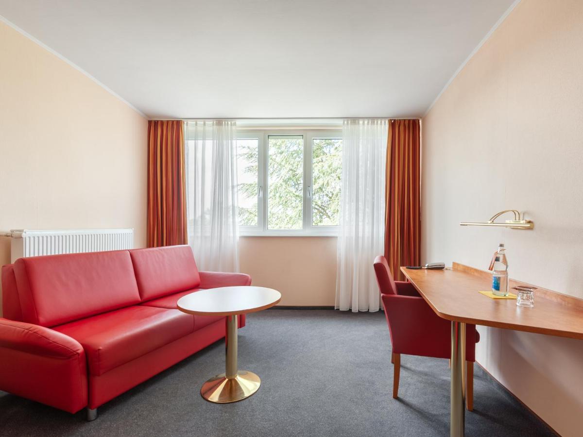 Hotel Haefner Bad Schonborn Exterior foto