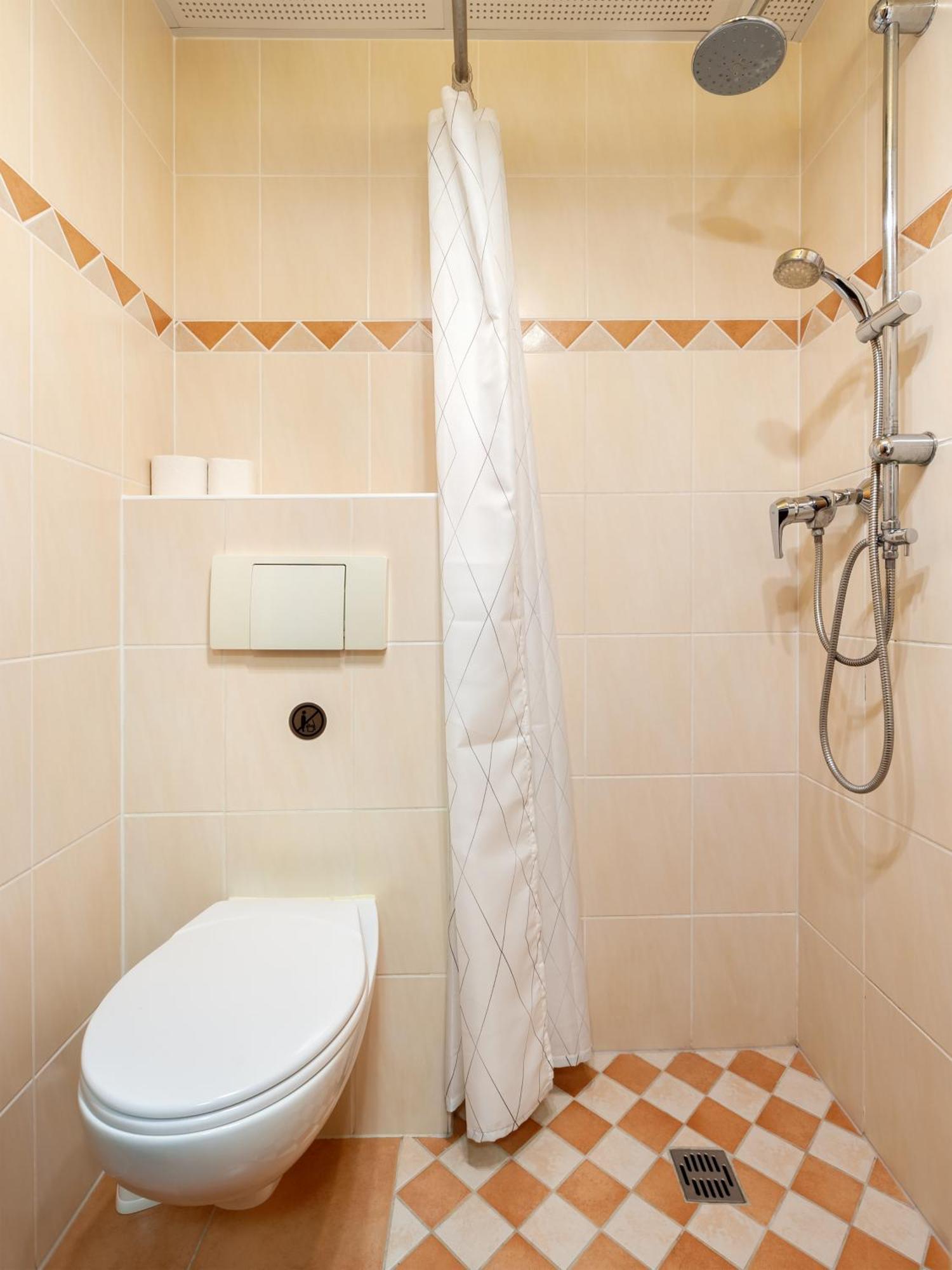 Hotel Haefner Bad Schonborn Habitación foto